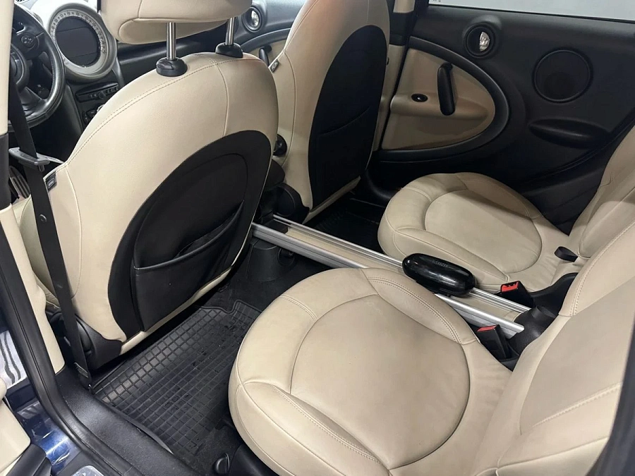 Mini , 2010г., полный привод, автомат