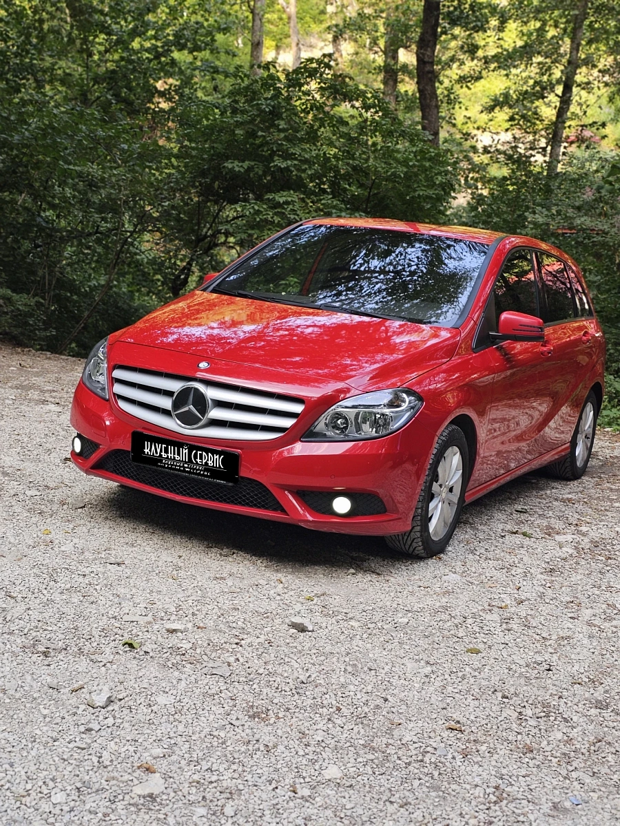 Mercedes-Benz B-Класс, 2014г., передний привод, робот