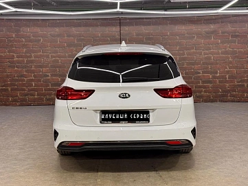 Kia Ceed, 2019г, передний привод, автомат