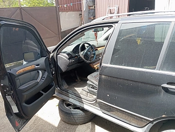BMW X5, 2001г, полный привод, автомат