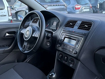 Volkswagen Polo, 2013г, передний привод, механика