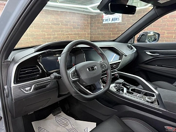 Geely Tugella, 2024г, полный привод, автомат