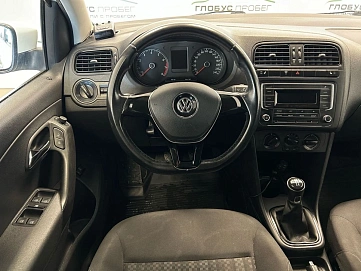 Volkswagen Polo, 2016г, передний привод, механика