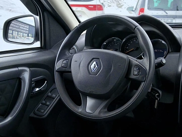 Renault Duster, 2017г, полный привод, автомат