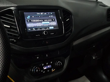 Lada (ВАЗ) Vesta, 2022г, передний привод, механика