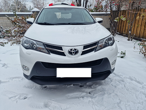 Toyota RAV4, 2012г., полный привод, вариатор