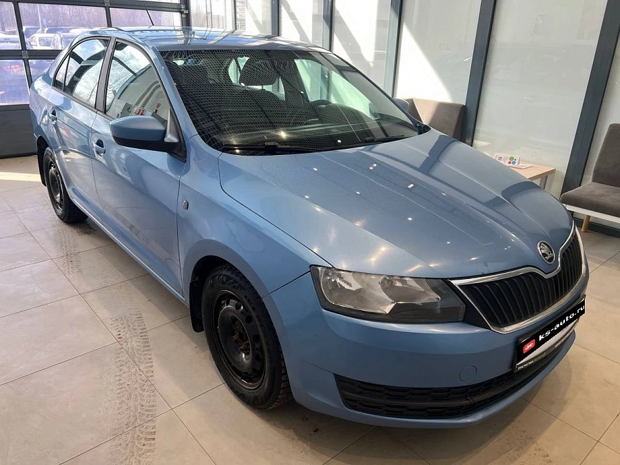 Skoda Rapid, 2014г., передний привод, робот