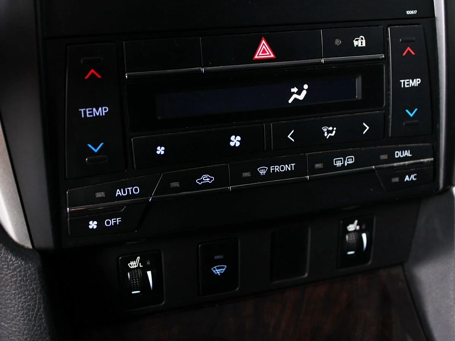 Toyota Camry, 2016г., передний привод, автомат