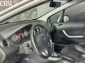 Peugeot 308, 2010г., передний привод, автомат