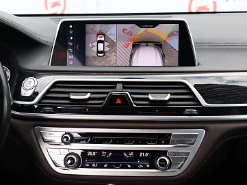 BMW , 2018г., полный привод, автомат