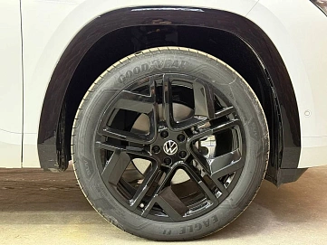 Volkswagen Teramont, 2026г, полный привод, робот