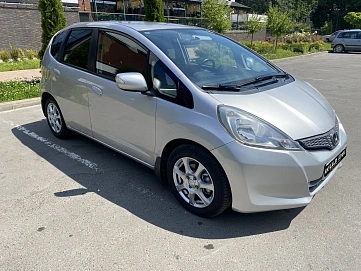 Honda Jazz, 2011г, передний привод, механика