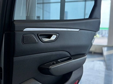 Renault Talisman, 2017г, передний привод, робот