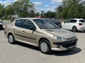 Peugeot 206, 2008г, передний привод, механика
