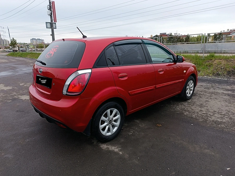 Kia Rio, 2010г., передний привод, механика