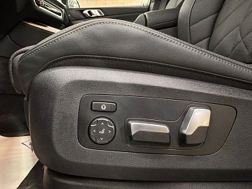 BMW X5, 2024г, полный привод, автомат