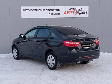 Lada (ВАЗ) Vesta, 2017г, передний привод, механика