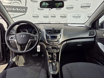 Hyundai Solaris, 2014г, передний привод, автомат