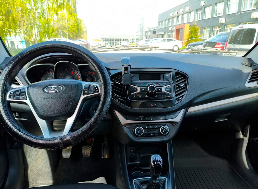 Lada (ВАЗ) Vesta, 2017г., передний привод, механика
