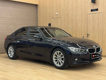 BMW 3 серии, 2012г., задний привод, автомат