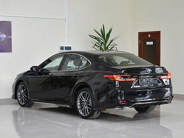 Toyota Camry, 2026г., передний привод, вариатор