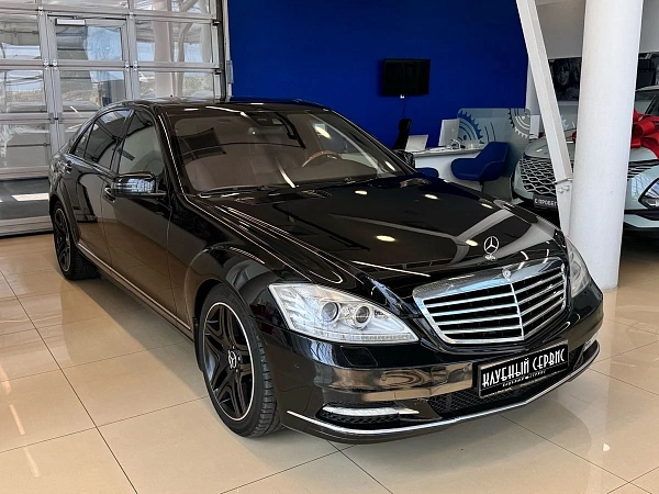Mercedes-Benz S-Класс, 2009г., полный привод, автомат