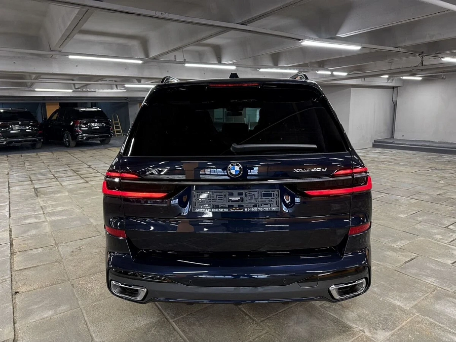 BMW X7, 2023г., полный привод, автомат