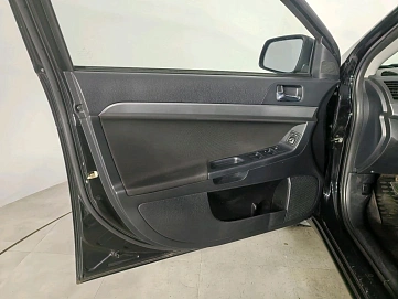 Mitsubishi Lancer, 2011г, передний привод, механика