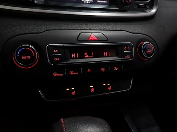 Kia , 2020г., полный привод, автомат