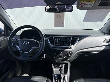 Hyundai Solaris, 2021г, передний привод, автомат