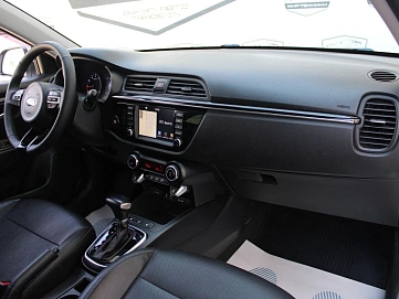 Kia , 2019г., передний привод, автомат