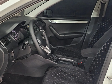 Skoda Octavia, 2019г, передний привод, автомат