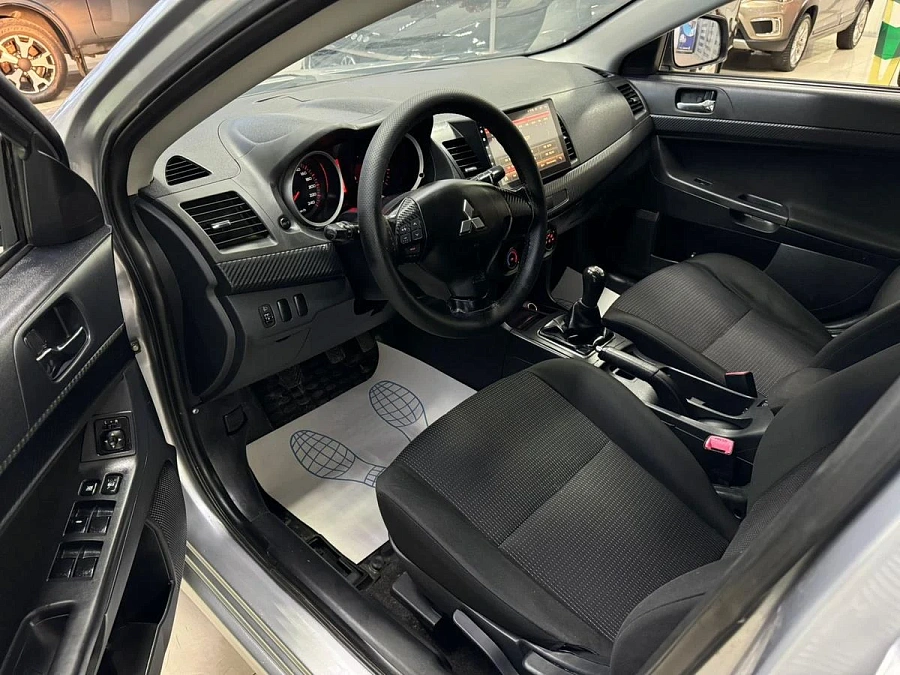 Mitsubishi Lancer, 2007г., передний привод, механика
