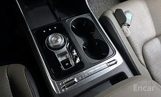 Kia Carnival, 2024г, передний привод, автомат