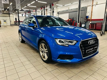 Audi A3, 2020г, передний привод, робот