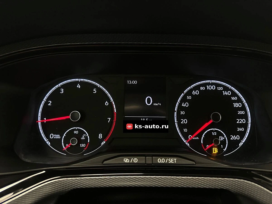 Volkswagen Polo, 2021г., передний привод, механика