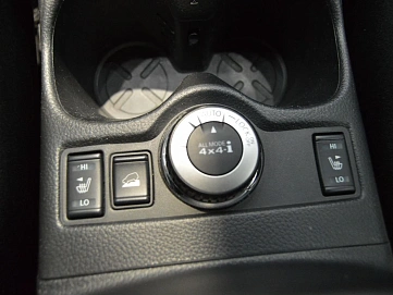 Nissan X-Trail, 2016г, полный привод, вариатор