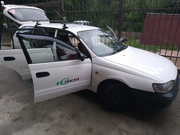 Toyota Caldina, 1999г, передний привод, автомат