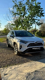 Toyota RAV4, 2021г, полный привод, вариатор
