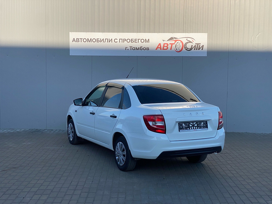 Lada (ВАЗ) Granta, 2021г., передний привод, механика
