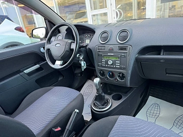 Ford Fusion, 2008г, передний привод, механика