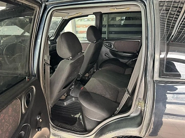 Chevrolet Niva, 2006г, полный привод, механика