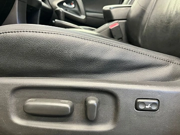 Toyota RAV4, 2010г, полный привод, автомат