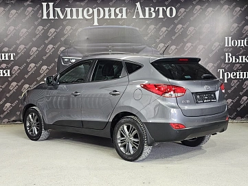 Hyundai ix35, 2014г, передний привод, автомат