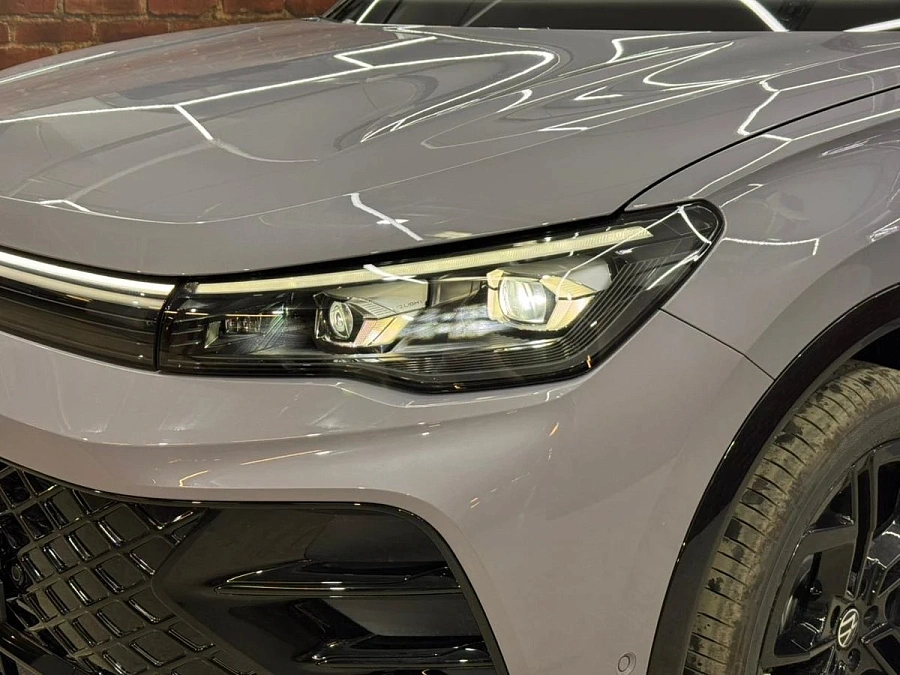 Volkswagen Tiguan, 2025г., полный привод, робот