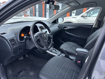 Toyota Corolla, 2008г, передний привод, автомат