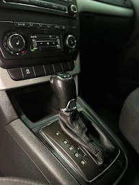 Skoda Yeti, 2014г, передний привод, робот