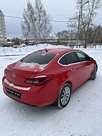 Opel Astra, 2013г, передний привод, механика