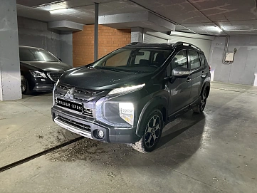 Mitsubishi Xpander, 2022г, передний привод, автомат