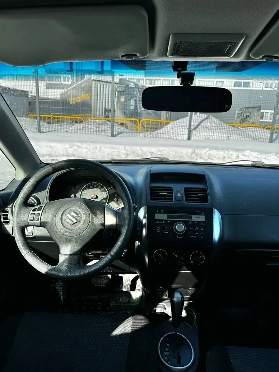 Suzuki SX4, 2007г., передний привод, автомат